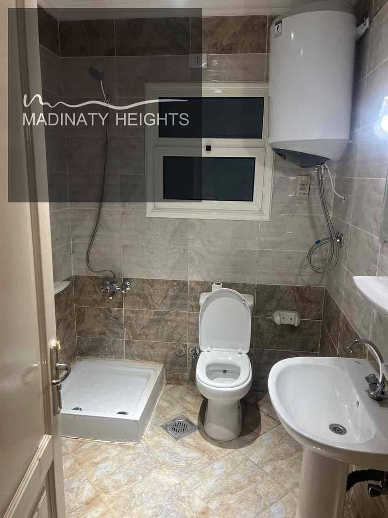 22 286dafe2-9059-41a9-ae8e-6e7950fbaacf. jpg