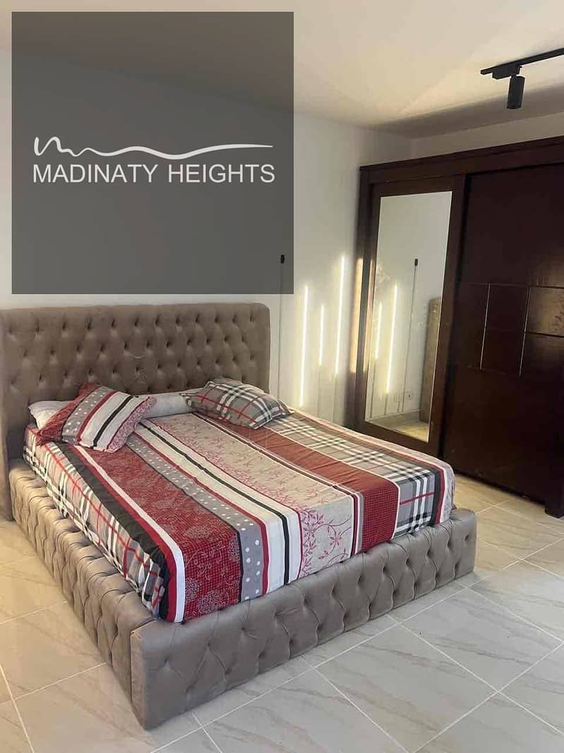 25 91d28f2b-91c3-4d8f-9ed9-993ce0857ffb. jpg