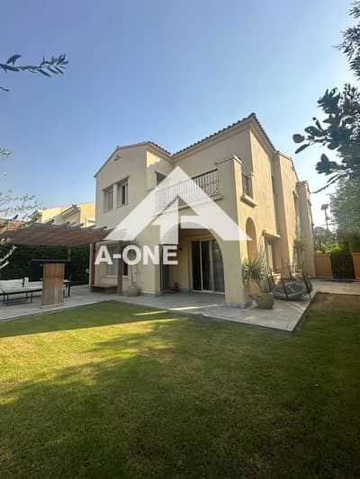 4 Bedroom Villa for Sale in New Cairo, Cairo - 0130e24a-a948-4808-9f3e-57057e0f5cd3. jpg