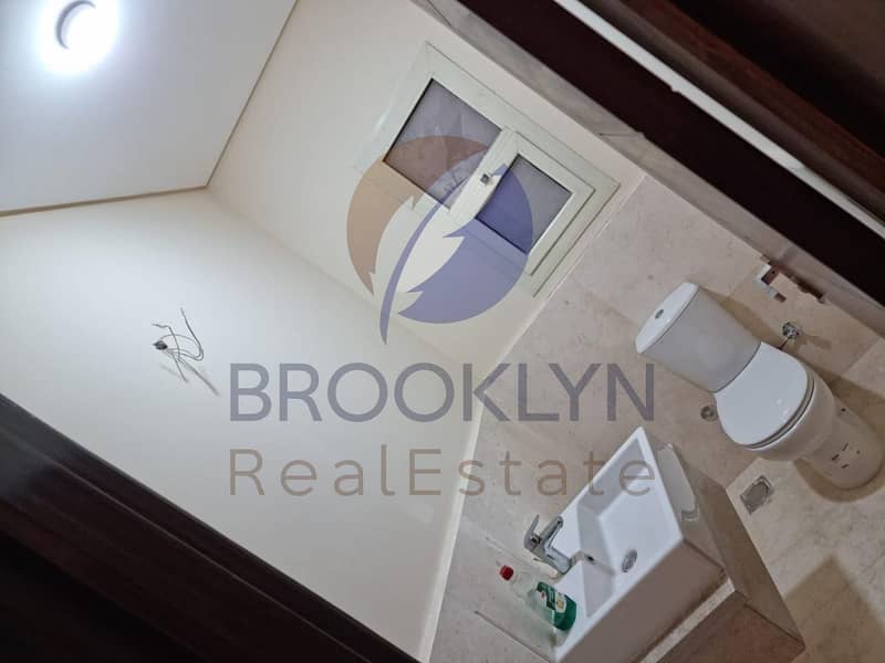 7 WhatsApp Image 2025-12-08 at 13.43. 57_6a2f3fd9. jpg