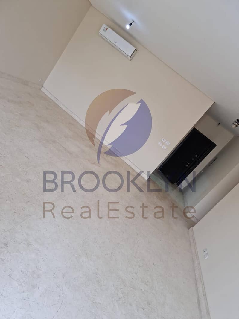 17 WhatsApp Image 2025-12-08 at 13.44. 00_a2c84051. jpg