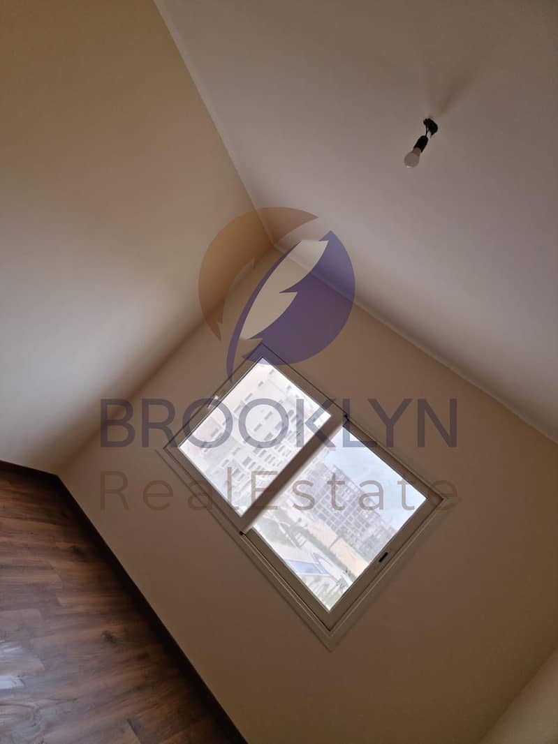 19 WhatsApp Image 2025-12-08 at 13.44. 02_432a5bea. jpg