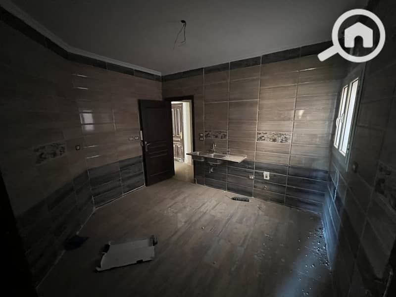 2 WhatsApp Image 2025-12-08 at 2.56. 44 PM (1). jpeg