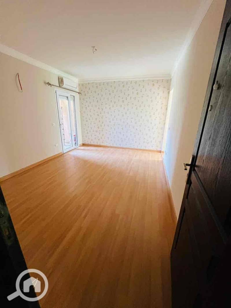 7 e9344f25-e153-425b-a932-c893e5baefa7. jpg