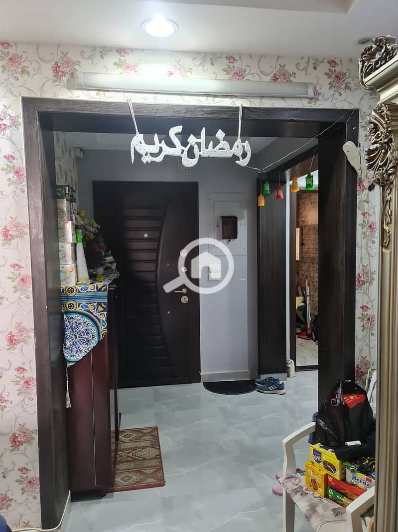 3 0a8ebfc7-a72f-4dbe-9ad8-fcbc25a09c34. jpg