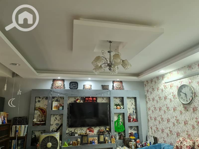 5 23760311-667d-44a9-8965-33c3b5578186. jpg