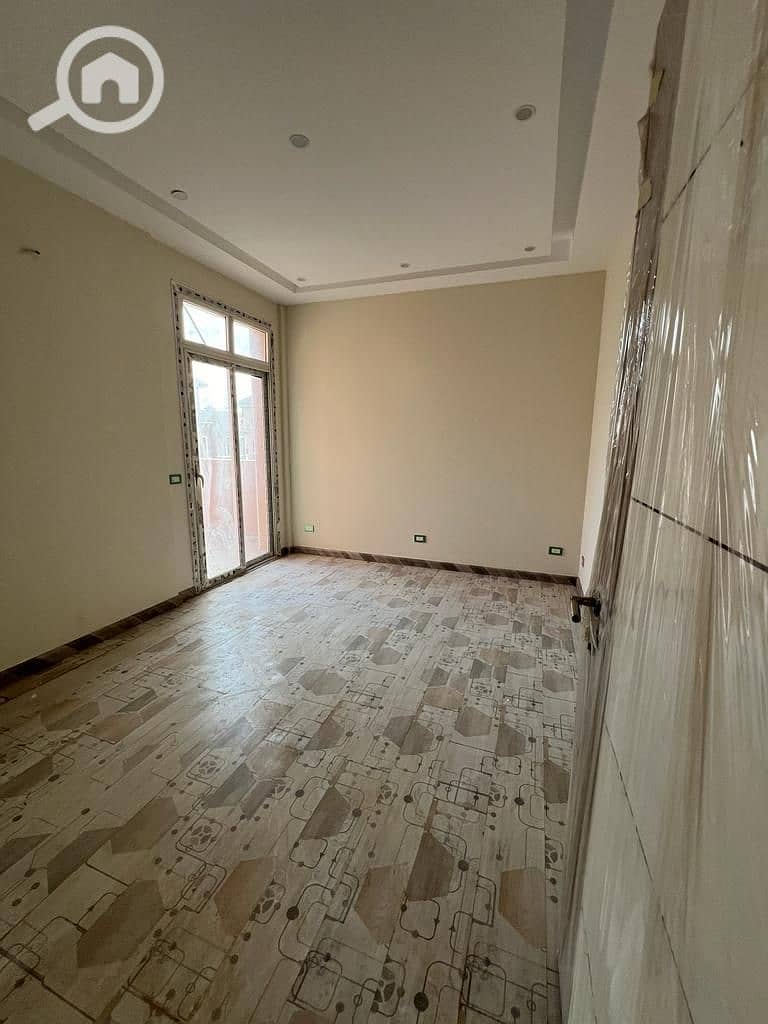 2 WhatsApp Image 2025-12-08 at 3.13. 37 PM (1). jpeg