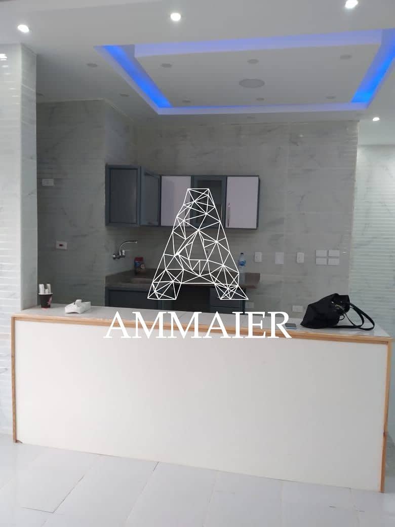 4 e0faaefc-2317-4848-9c17-2ab86ed8bd55. jpg