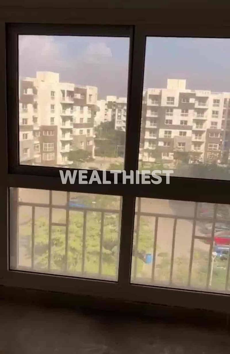 3 44e2d76e-ee81-49fe-873a-90061c49d3d6. jpg