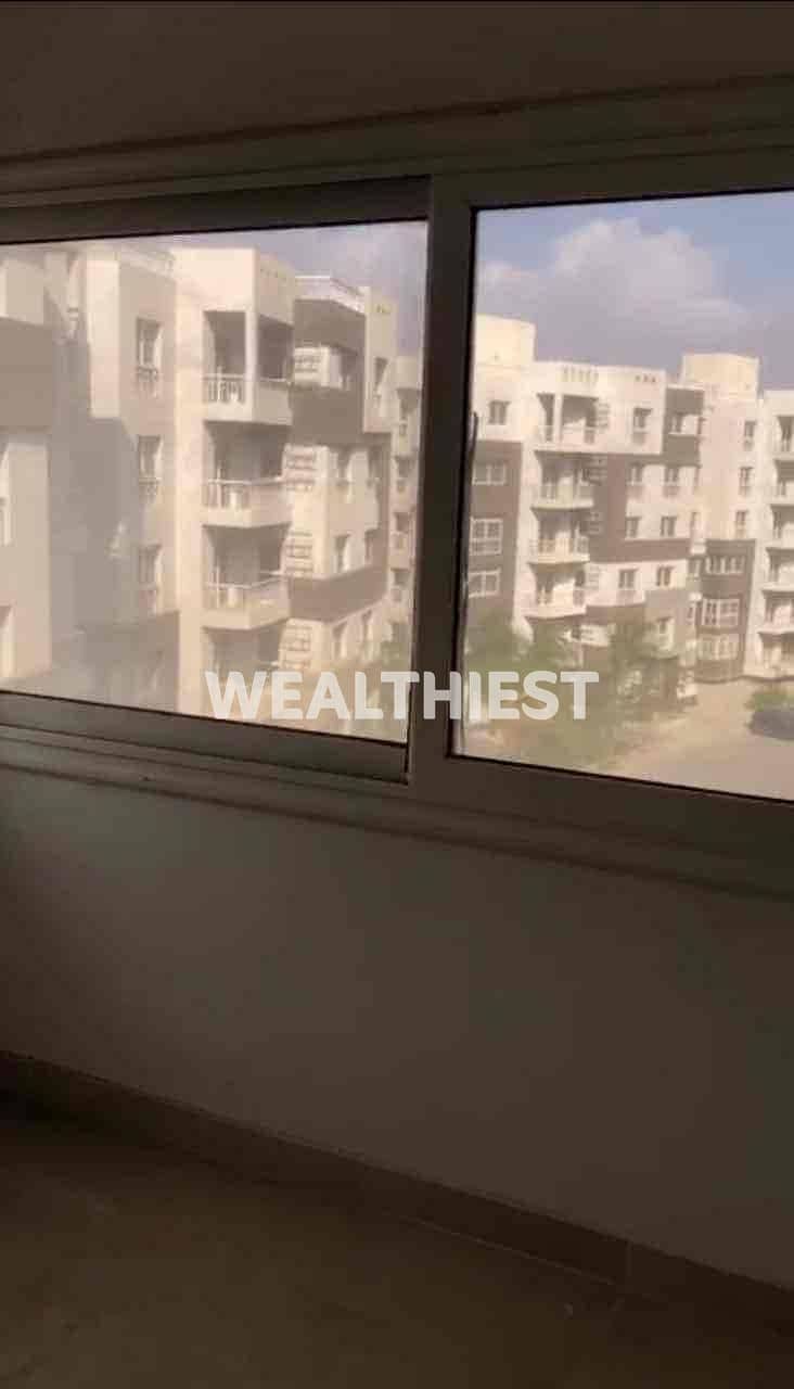 8 7601b86b-9cc7-45e6-ae3d-9d5c939b32d3. jpg