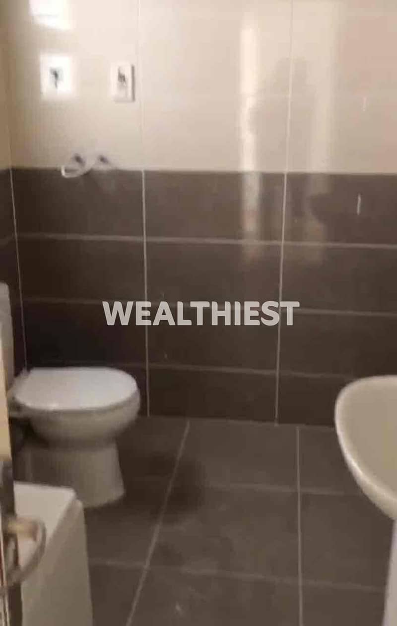 11 b2976365-9ca1-4007-b72b-ebfc7e2a4aa5. jpg