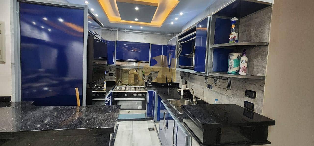 4 592513475_122109443055089333_1764625735295351146_n. jpg