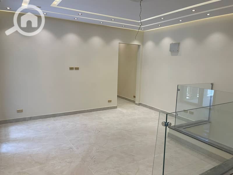 9 df37dac3-e7bb-45bf-86cf-5bdd8be4871d. jpg