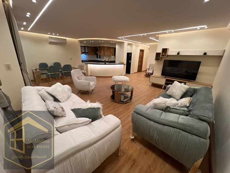 WhatsApp Image 2025-12-07 at 18.06. 28 (2). jpeg