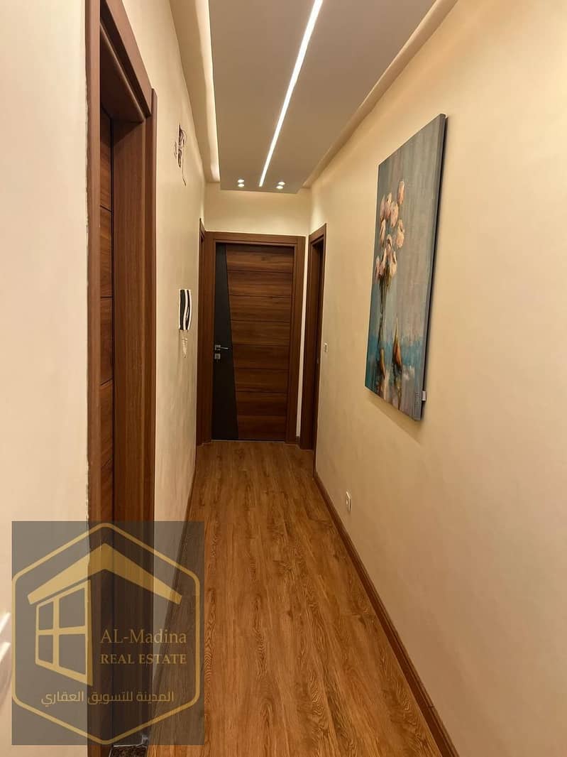 11 WhatsApp Image 2025-12-07 at 18.06. 31 (1). jpeg