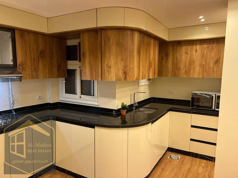 14 WhatsApp Image 2025-12-07 at 18.06. 29 (2). jpeg