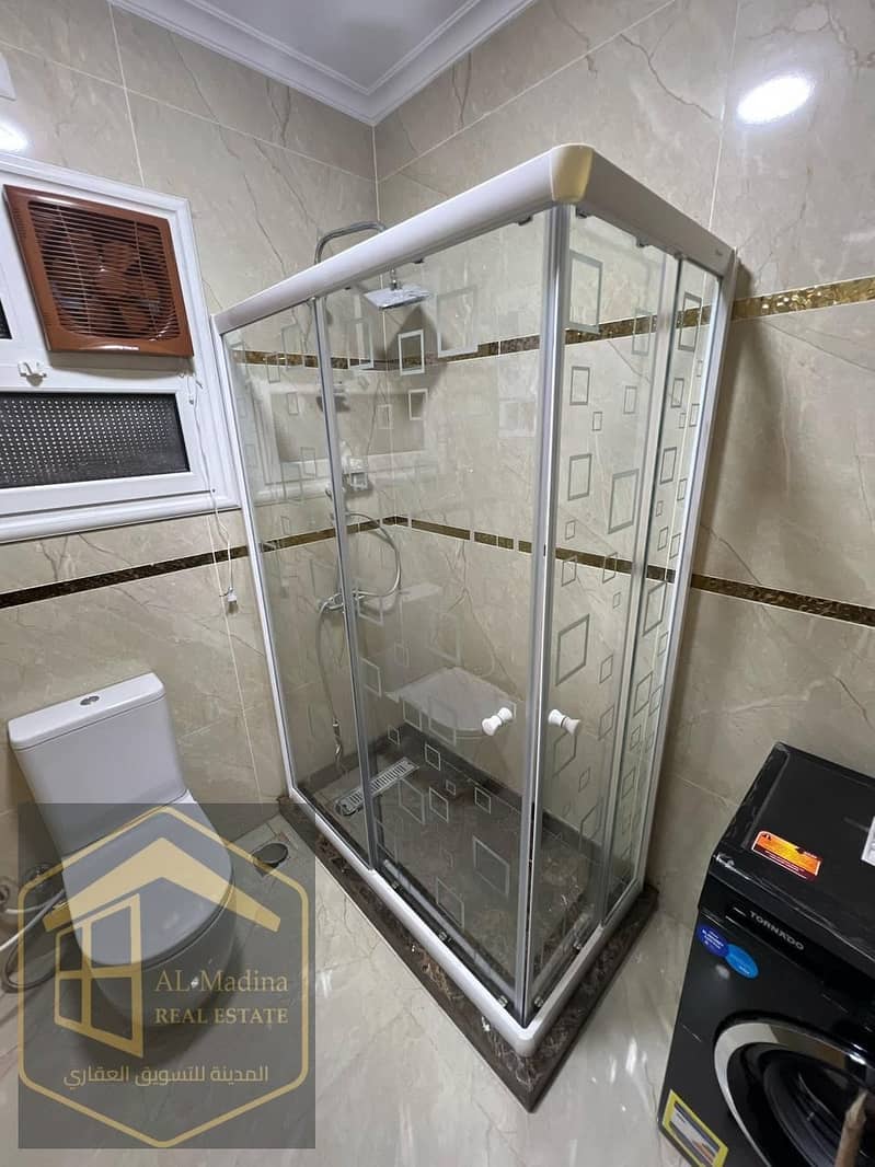 18 WhatsApp Image 2025-12-07 at 18.06. 30 (4). jpeg