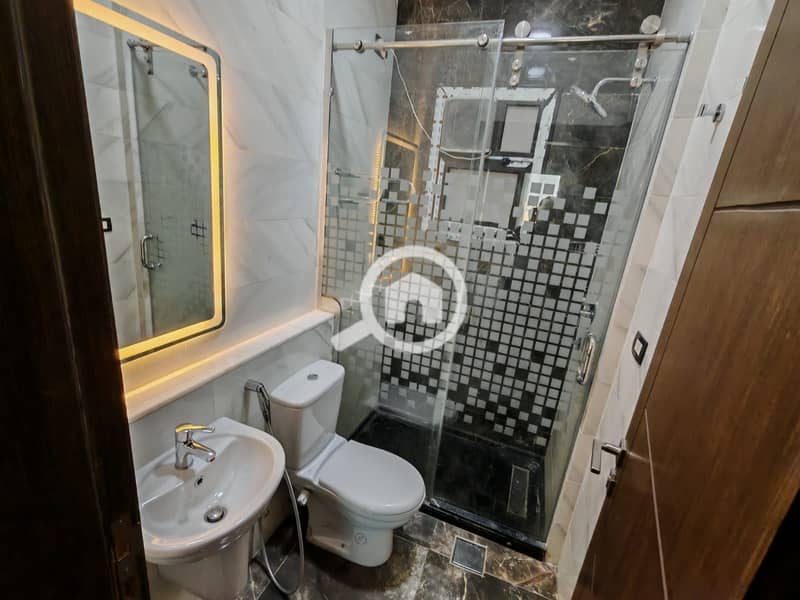 5 WhatsApp Image 2025-12-06 at 9.52. 21 AM (1). jpeg