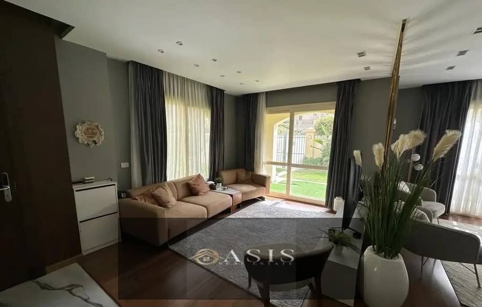 2 8159323-46aa4o. jpg