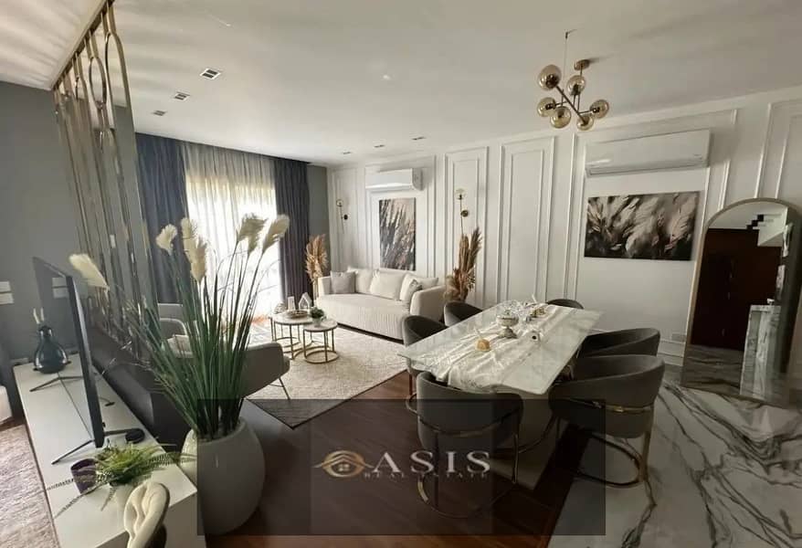 10 8159323-8d9f4o. jpg