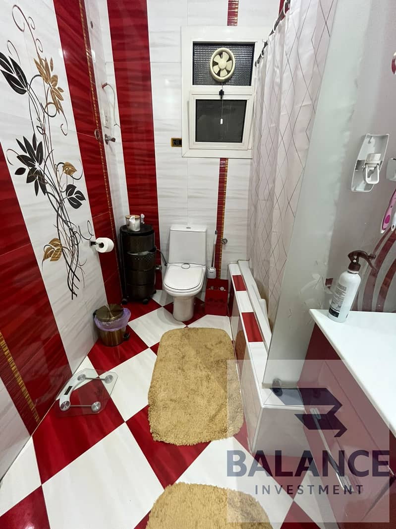 9 c4b27a35-a887-49b6-b1a6-28a3c0fd4fe6. jpg