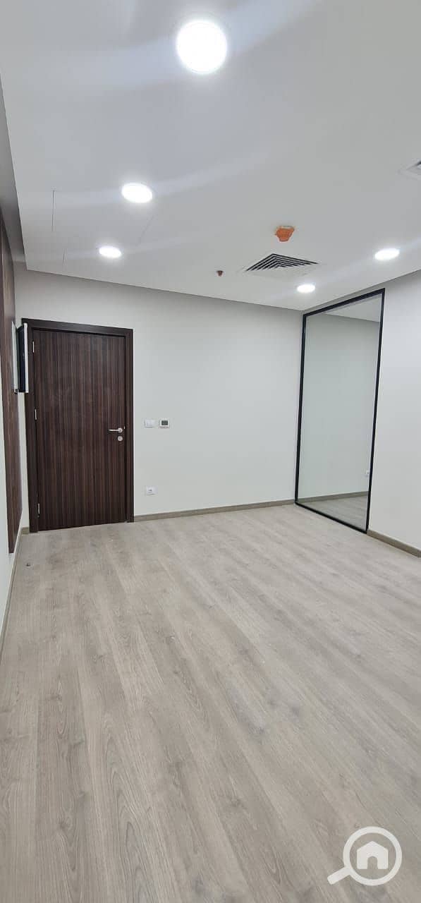 5 maktab trivv 6. jpg