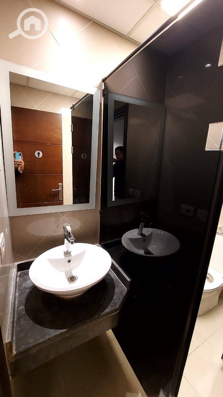 5 WhatsApp Image 2025-12-08 at 4.01. 02 PM (6). jpeg