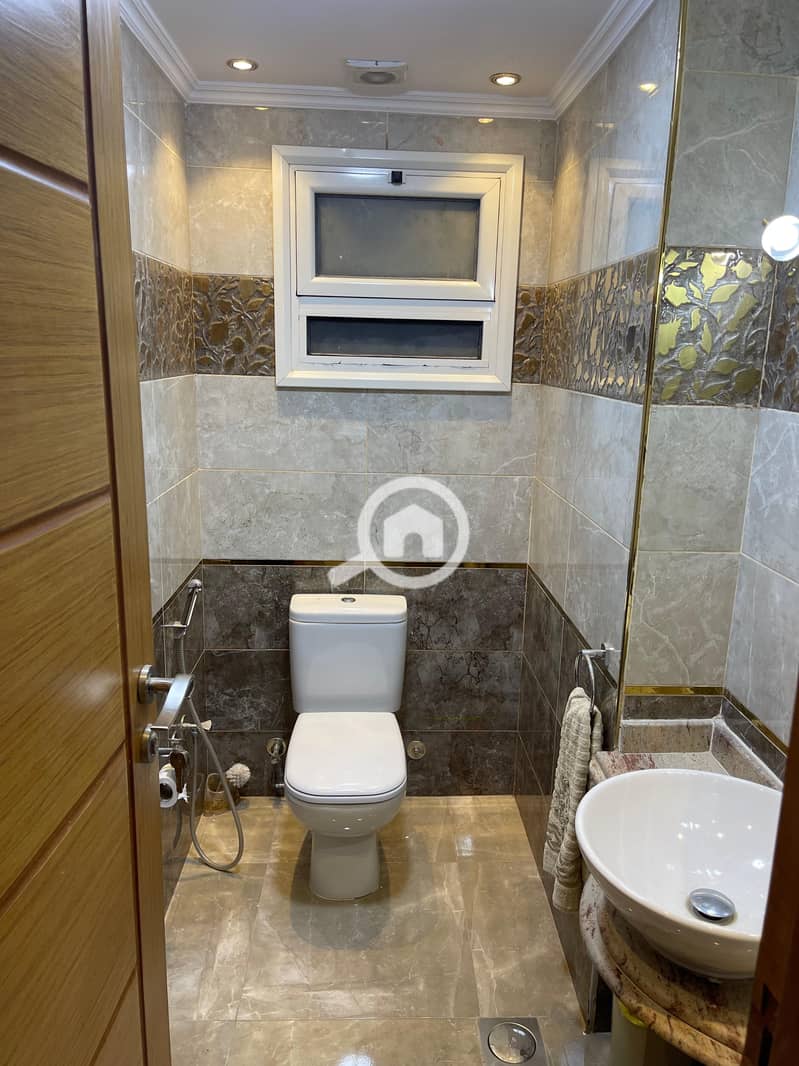 5 WhatsApp Image 2025-12-08 at 3.34. 22 PM (2). jpeg