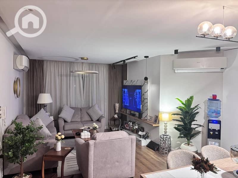 2 WhatsApp Image 2025-11-25 at 14.14. 08_4c8ef0fc. jpg