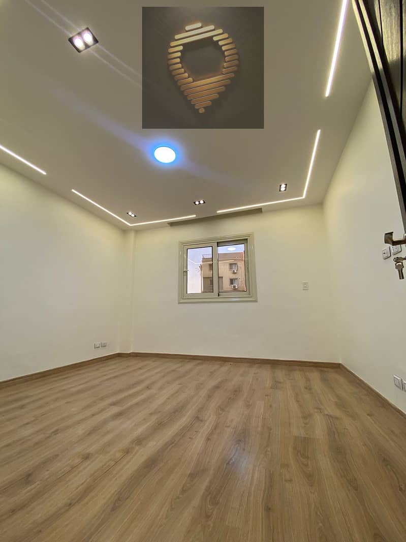 5 WhatsApp Image 2025-08-24 at 12.46. 29_94168094. jpg