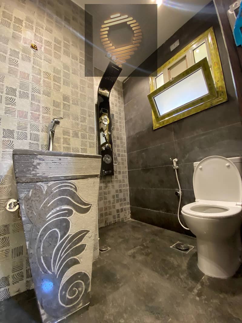 12 WhatsApp Image 2025-08-24 at 12.46. 21_d16e6765. jpg