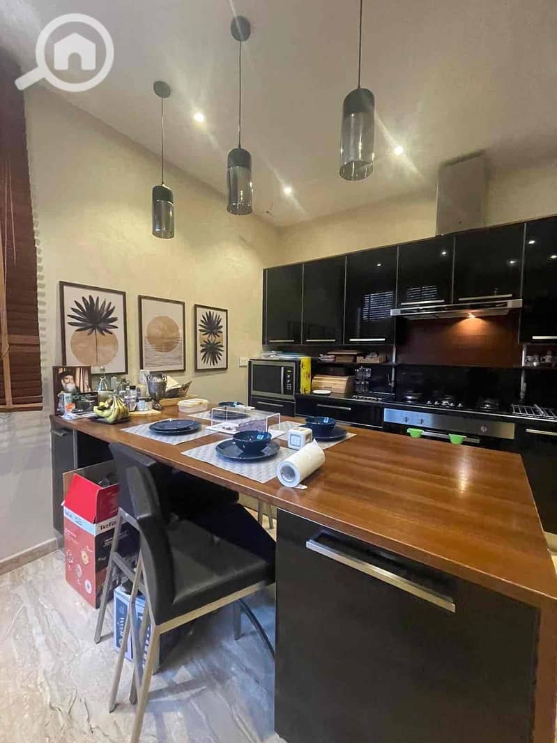 7 5569a2e0-113b-4dda-b262-076e8da26c55. jpg