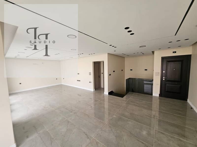 3 WhatsApp Image 2025-11-25 at 1.06. 53 PM (1). jpeg