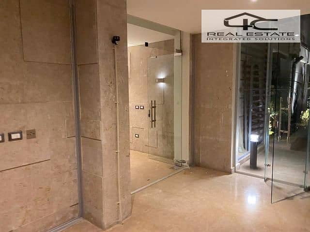 8 WhatsApp Image 2022-11-12 at 5.14. 18 PM (2). jpg