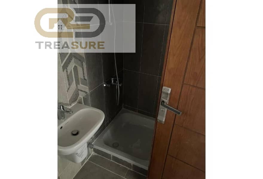 8 6fa259a1-c297-44d9-bdc0-58b0a5496da6. jpg