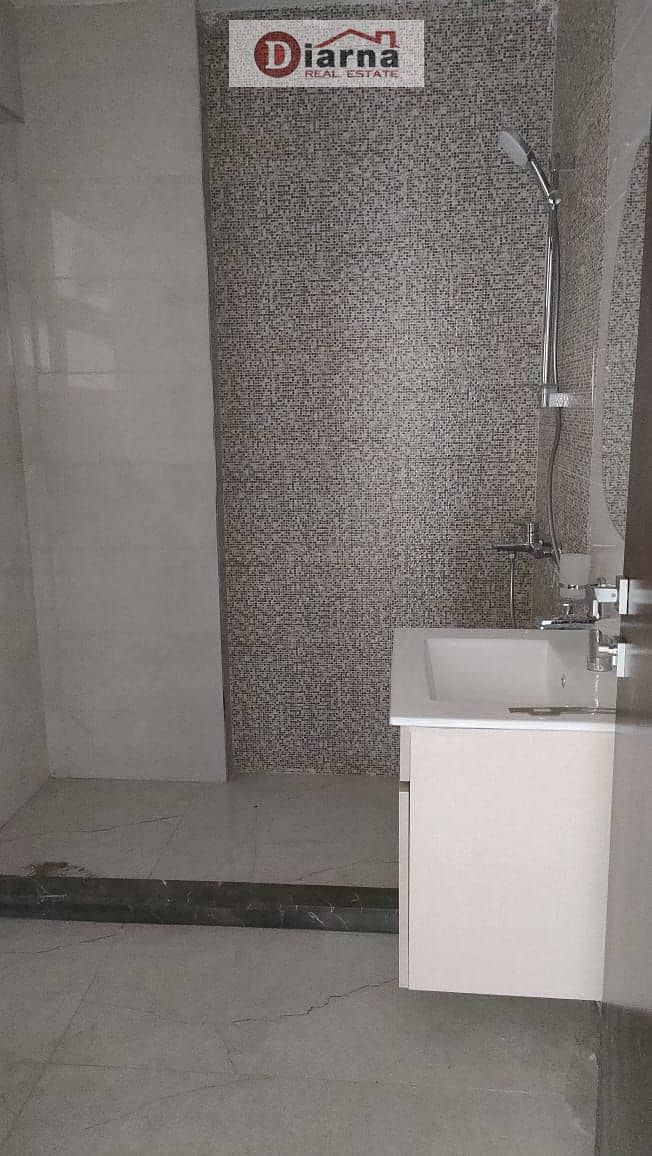 11 WhatsApp Image 2025-12-08 at 3.55. 45 PM. jpeg