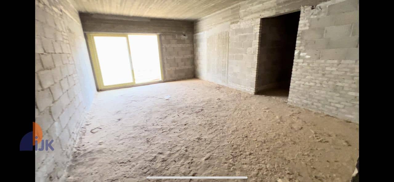 4 WhatsApp Image 2025-11-30 at 14.30. 03_7bd1b6e8. jpg