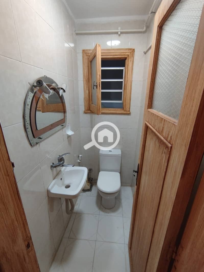 9 af4cec94-dbbd-4b99-b9f4-5b0c576adb2f. jpg