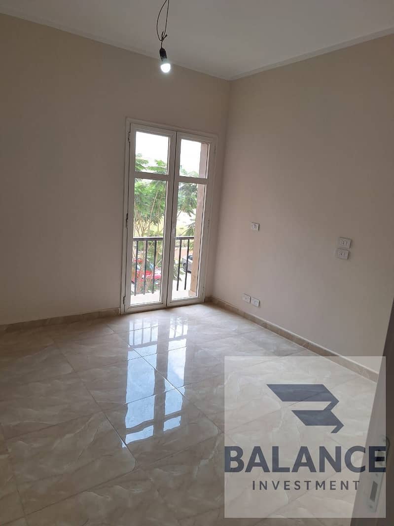 3 329d9ff8-e42c-491b-b4a1-85981a292c45. jpg