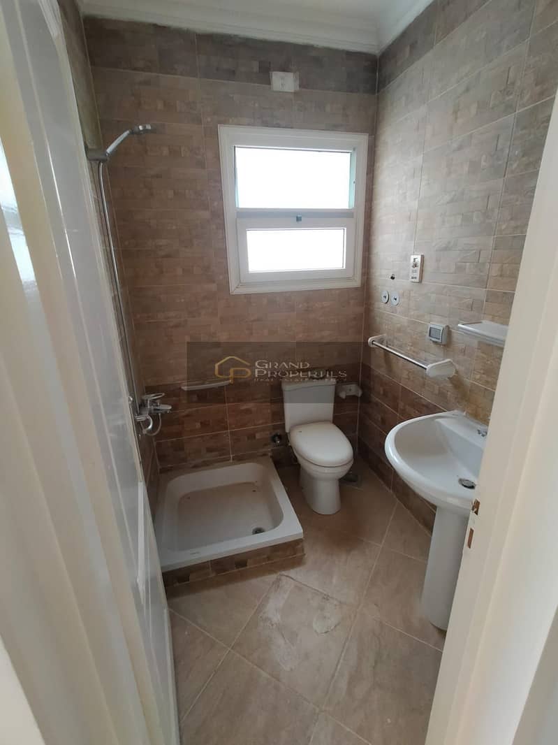 5 4e9ca3ba-98c8-4519-adbd-3b3a375d9ee3. jpg