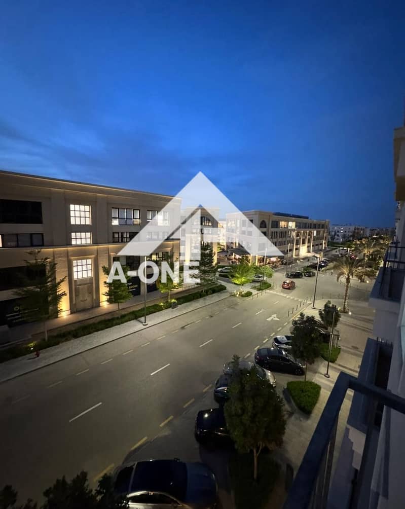 2 1c307eb8-0874-42a8-8a9e-c0c751af9081. jpg