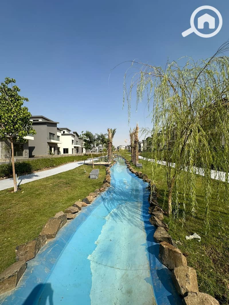 4 WhatsApp Image 2025-12-04 at 16.02. 50_7d539ad3. jpg