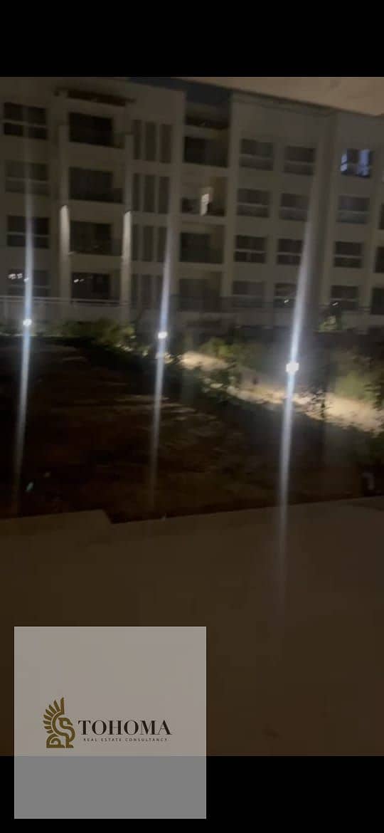 2 7638f33f-a729-460e-8b43-350a18330785. jpg