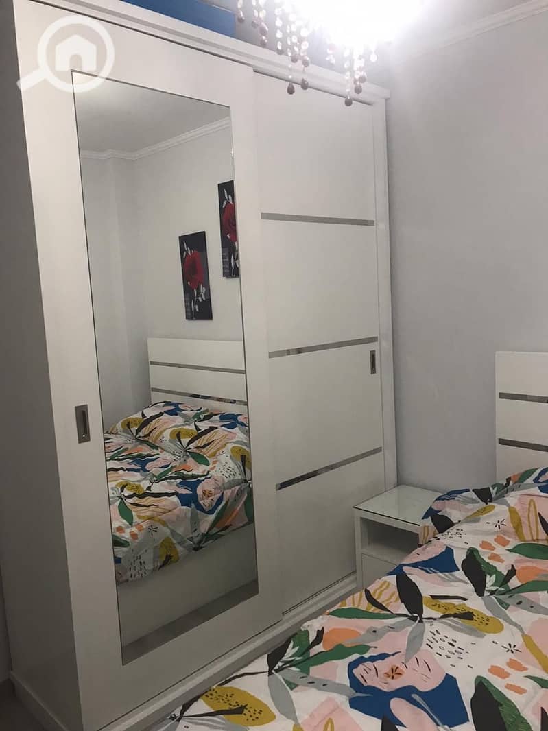 4 WhatsApp Image 2025-12-08 at 16.22. 50_08b5d736. jpg