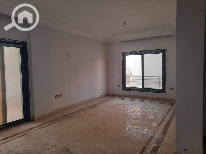 6 WhatsApp Image 2024-10-12 at 11.40. 09_9fcbcfa9. jpg