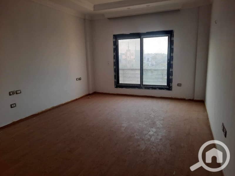 8 WhatsApp Image 2024-10-12 at 11.40. 10_d0745f79. jpg