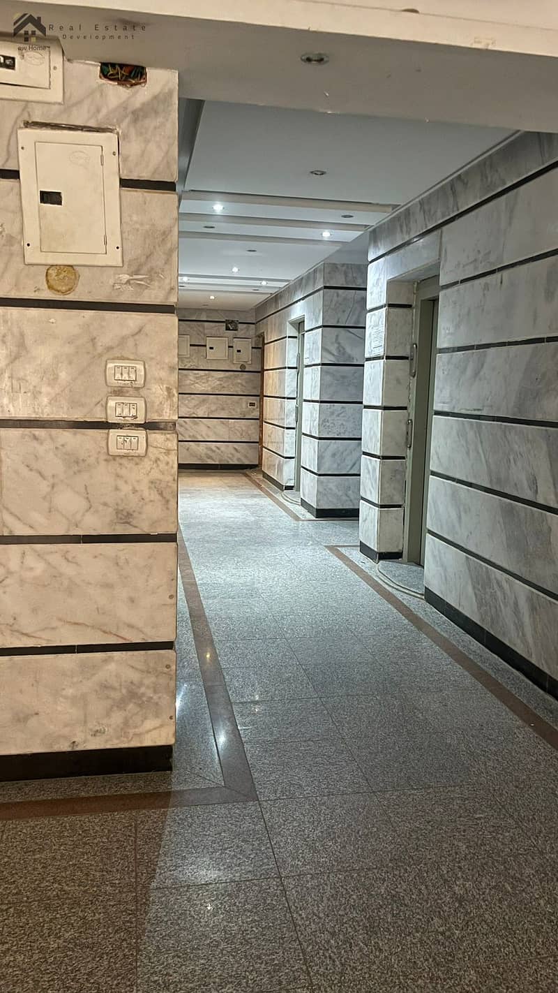 11 WhatsApp Image 2025-12-07 at 11.52. 33_cb098d13. jpg