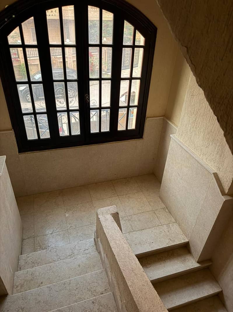 2 WhatsApp Image 2025-12-07 at 13.27. 04_204bf5b3. jpg