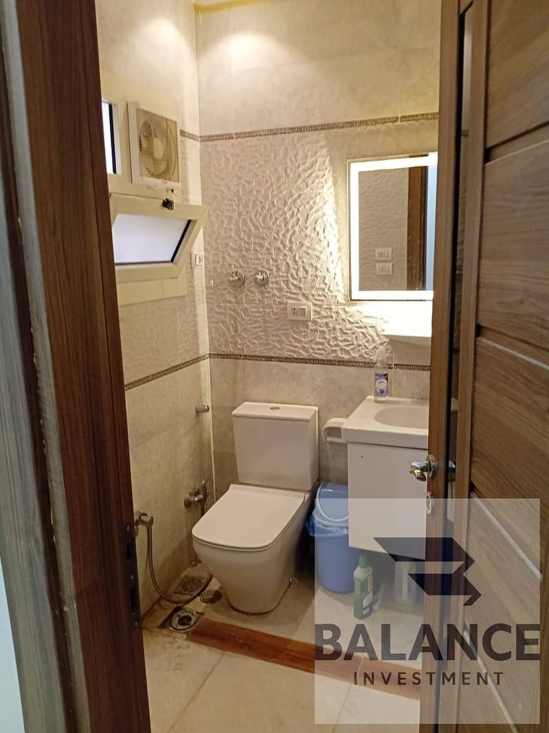 6 2fc7a333-7f40-42c7-8a18-941b4cffc22e. jpg