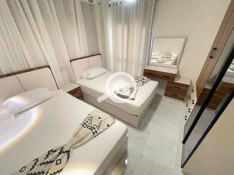 16 9146b7b0-260c-4aae-8ada-47551aa7179d. jpg